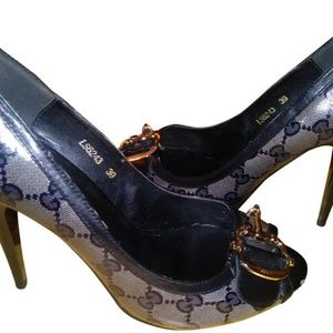 GUCCI~ MONOGRAM~COATED HEELS~39/9~NAVY